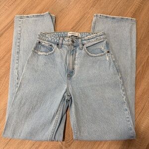Abercrombie & Fitch Light Blue High-Rise Relaxed Jeans